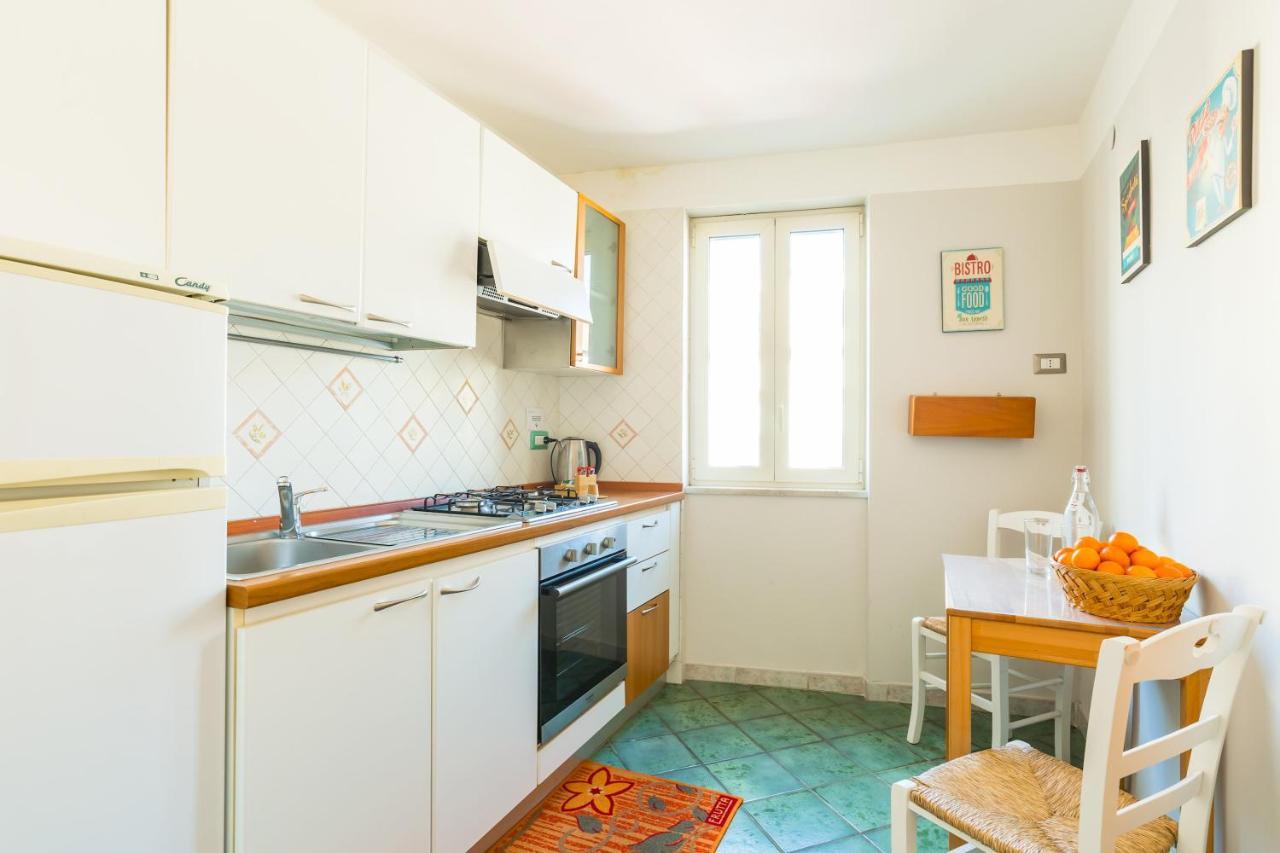 Terrazza San Paolo By Napoliapartments Bagian luar foto