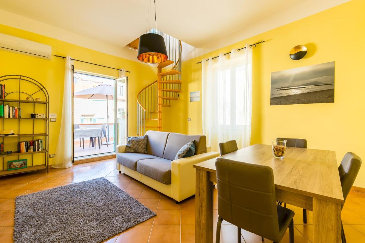 Terrazza San Paolo By Napoliapartments Bagian luar foto