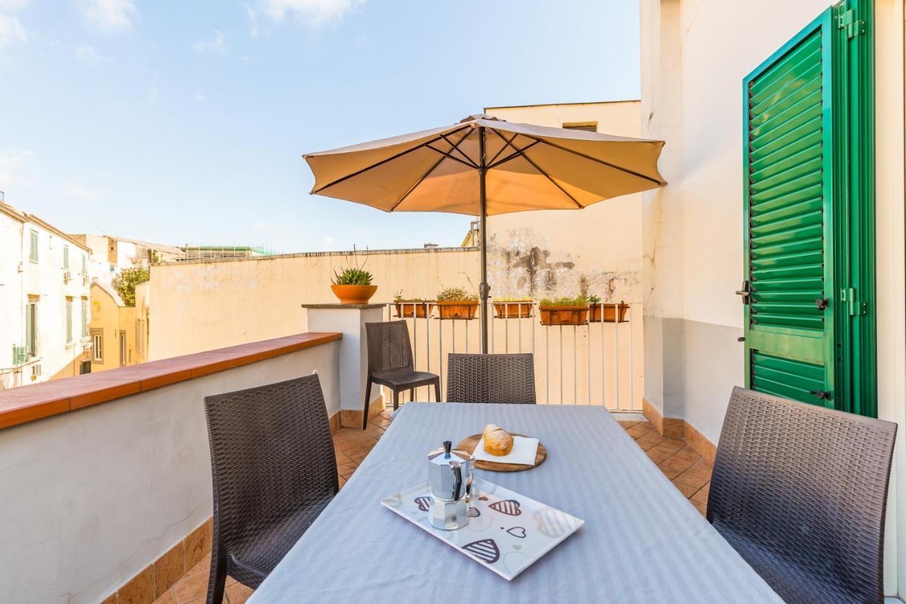 Terrazza San Paolo By Napoliapartments Bagian luar foto
